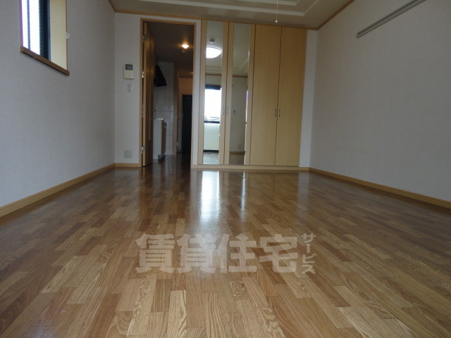 その他部屋・スペース　洋室(姿鏡付きＣＬ)