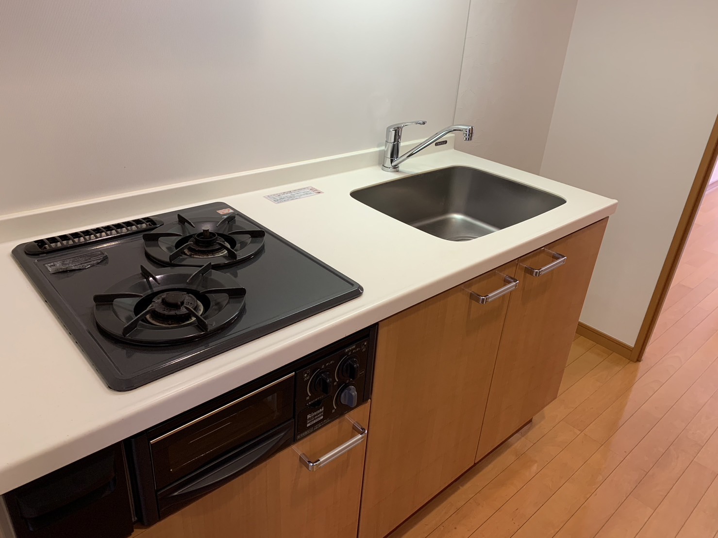 キッチン　２口コンログリル付