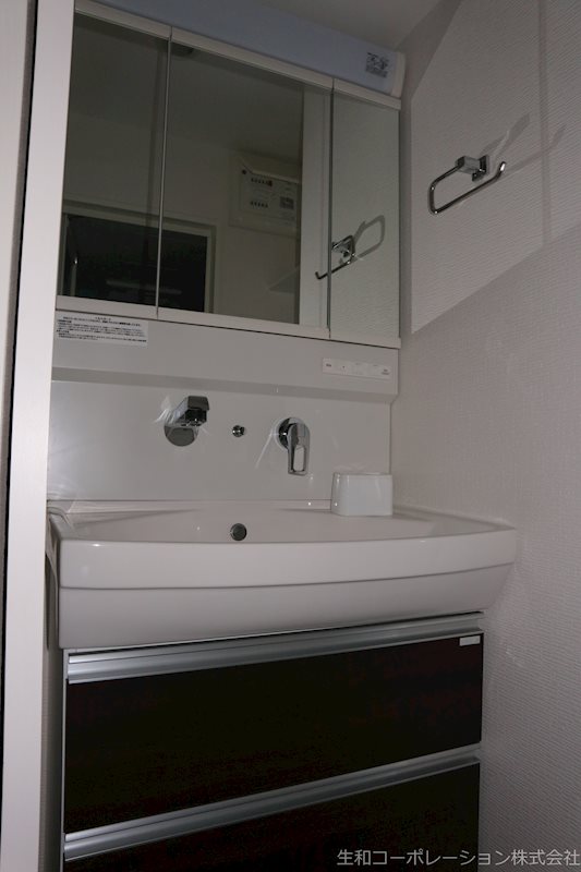 洗面設備　洗髪洗面化粧台