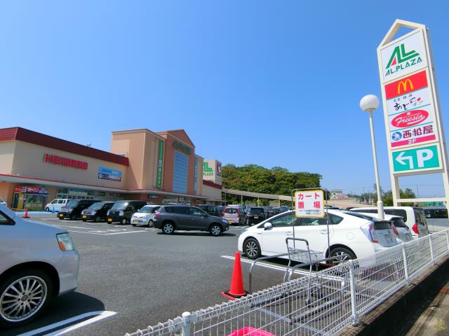 スーパー　（株）平和堂／アル・プラザ木津（スーパー）まで760m