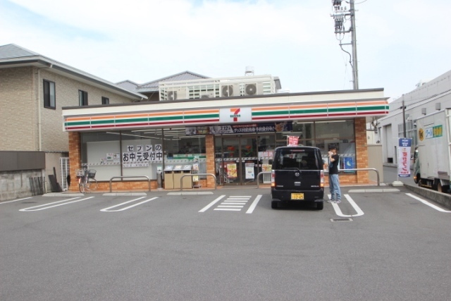 コンビニ　セブンイレブン東観音店（コンビニ）まで190m