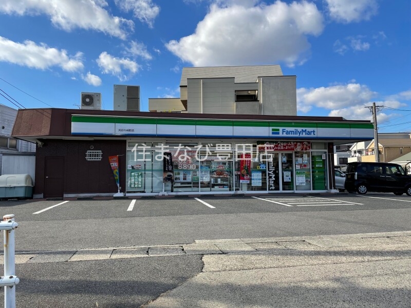 コンビニ　ファミリーマート刈谷神明町店（コンビニ）まで116m