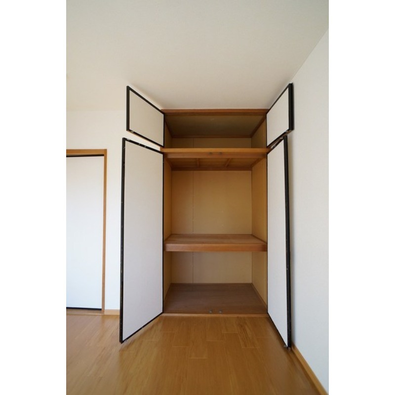 収納　図面と現状に相違がある場合には現状を優先