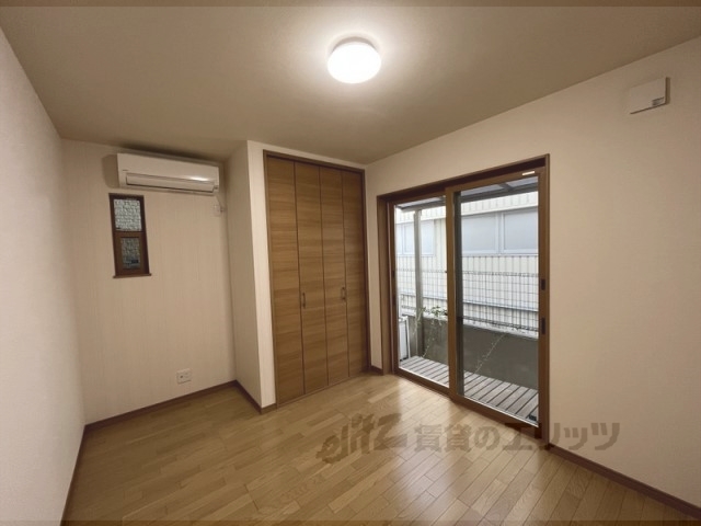 居室・リビング　洋室