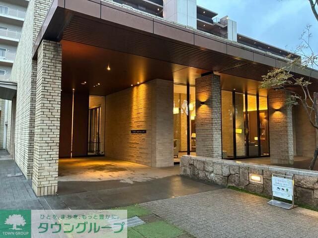 エントランス　★お部屋探しは株式会社タウンハウジング東京まで★