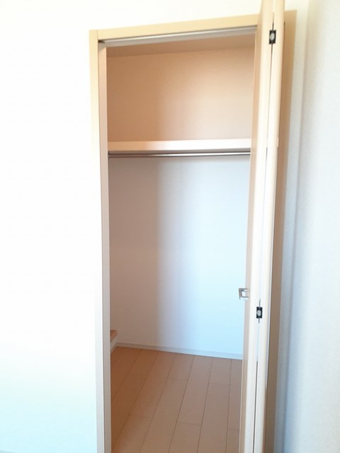 収納　ウォークインクローゼット付きで収納力抜群☆