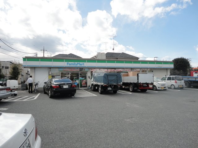 その他　ファミリーマート戸田笹目五丁目店（その他）まで816m
