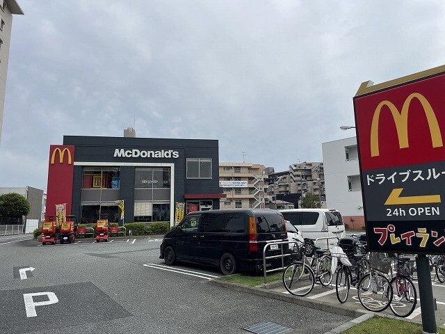 飲食店　マクドナルド（飲食店）まで146m