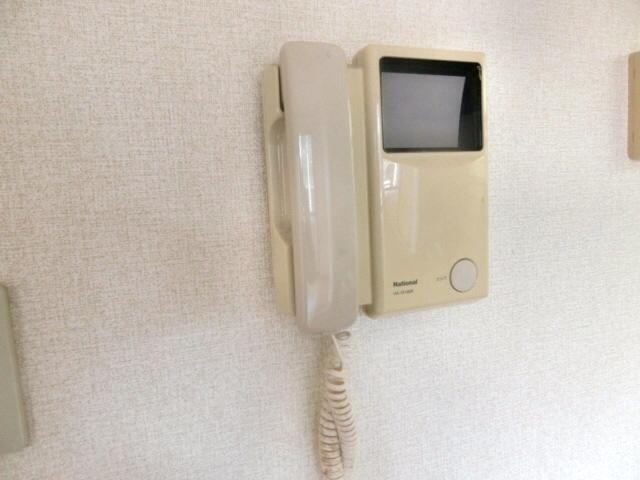 その他設備　モニター付きインターホン