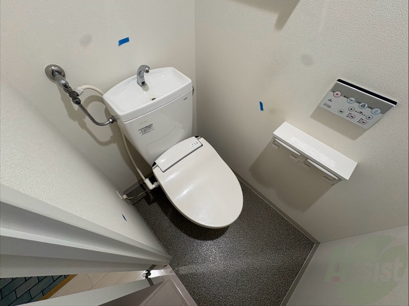 トイレ　こちらはトイレです。清潔感があり、安心して使用できます。