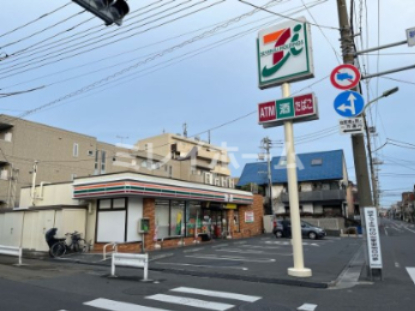 コンビニ　セブンイレブン 大田区新蒲田3丁目店（コンビニ）まで242m