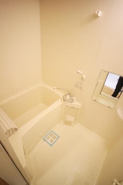 バス・シャワールーム　★もちろんバス・トイレ別です★