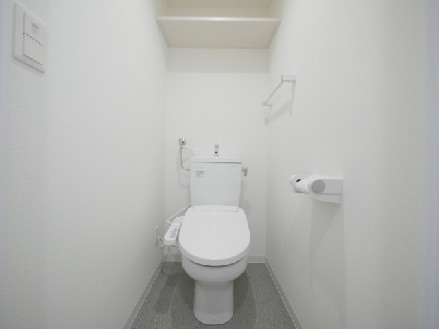 ブランシャールチェレステ鳥居前のトイレ写真