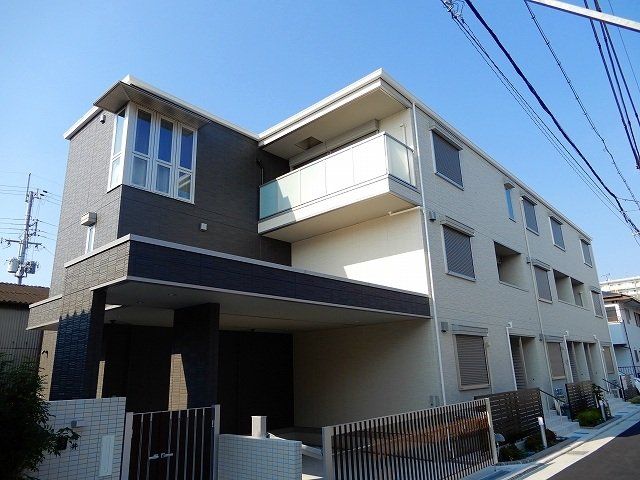 Luxtia ルクティア