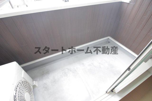 バルコニー　バルコニーがあります