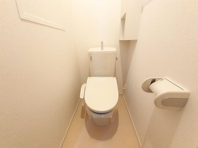 【コンフォートVIIのトイレ】