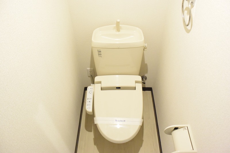 【豊中市熊野町のマンションのトイレ】