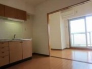 居室・リビング　システムキッチン付リビング