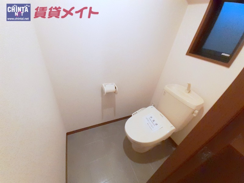 【ｍａｃｈｅｒｉｅ　Ｃ棟のトイレ】