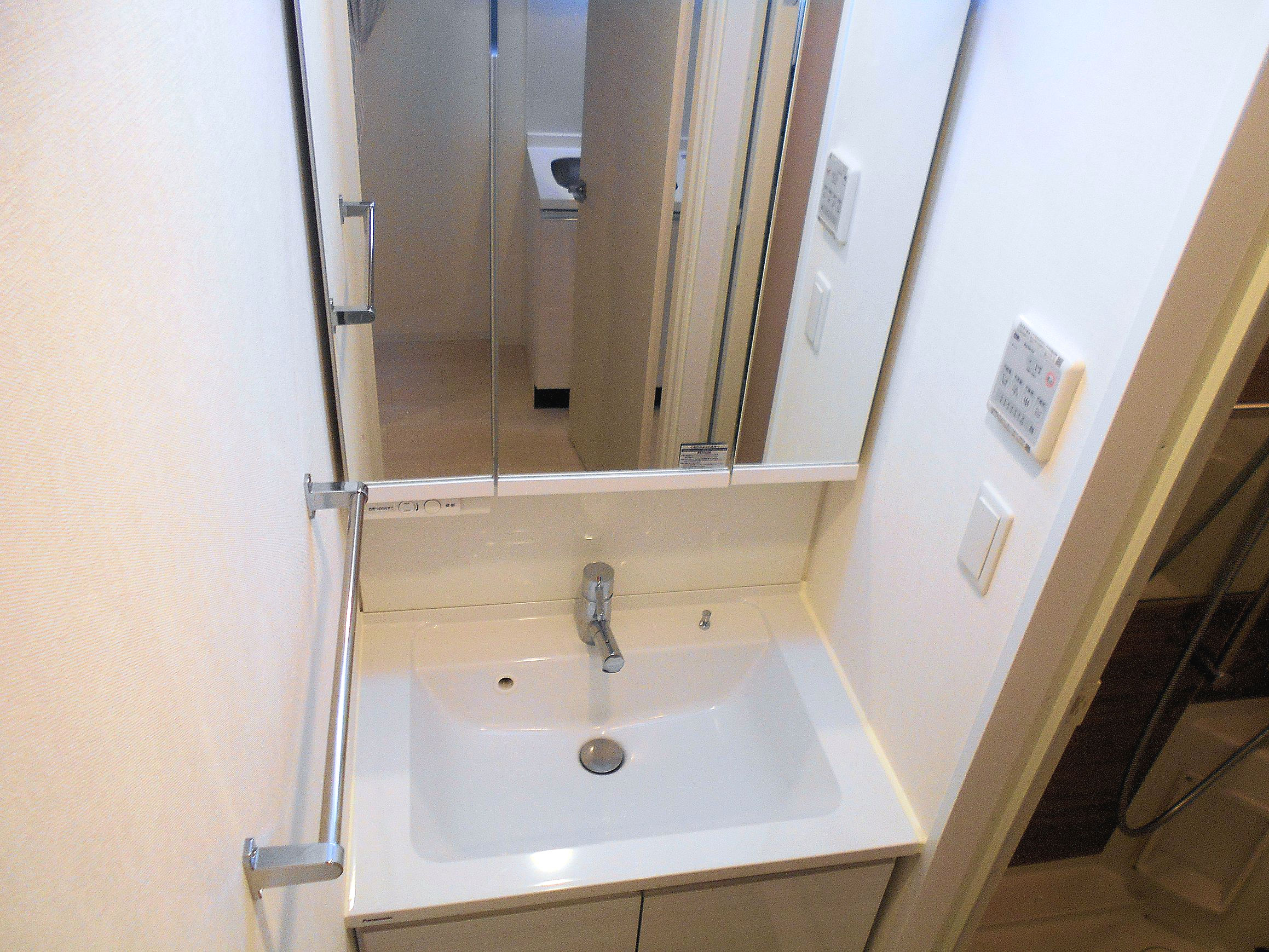 洗面設備　洗面台