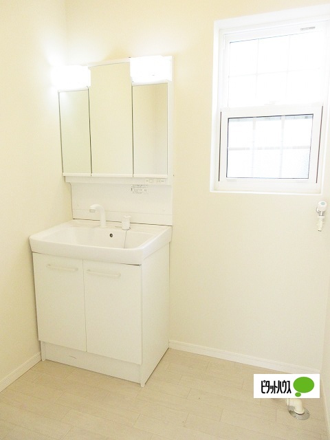 洗面設備　洗面所