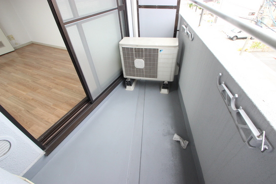 バルコニー　※別号室の写真です