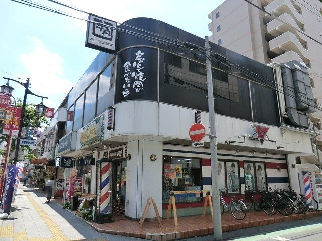 【越谷市蒲生茜町のアパートの飲食店】