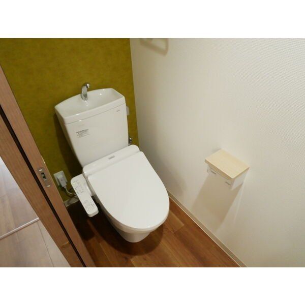 トイレ　トイレ