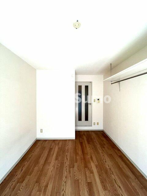 居室・リビング　?