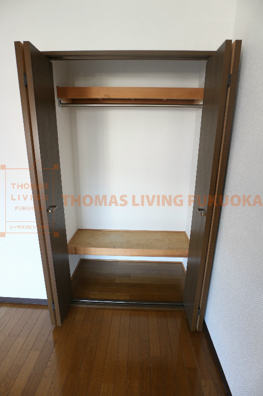 収納　クローゼット