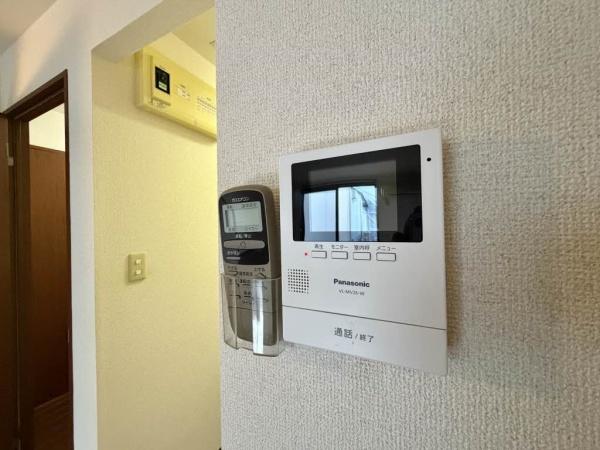 セキュリティ　ＴＶインターホンで安心☆