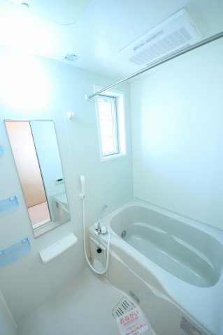 バス・シャワールーム　お風呂で日々の疲れを落としましょう