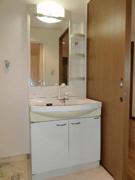 リアライズ安威（旧ヴィラエスパシオ）　洗面設備　シャンプードレッサー