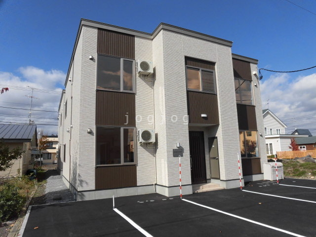 Ｇｒａｎｄ　Ｌｉｎｅ　II（グランドライン）の建物外観