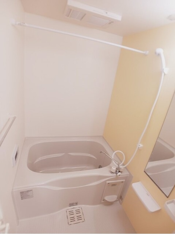 バス・シャワールーム　図面と現状に相違がある場合には現状を優先