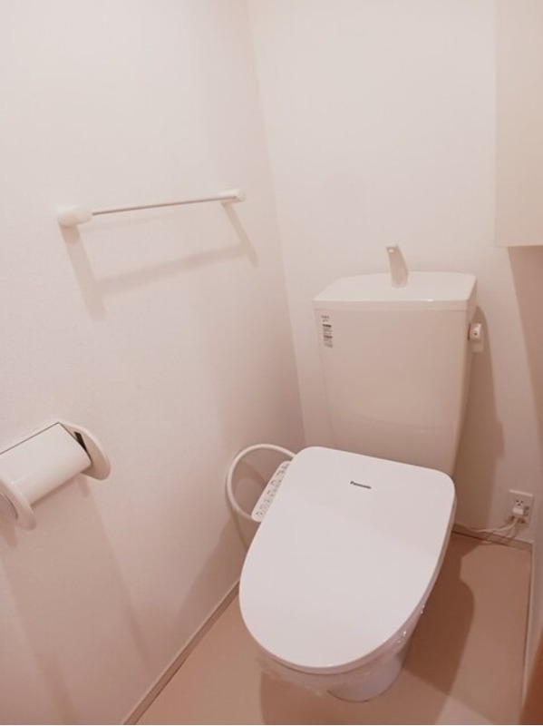 トイレ　図面と現状に相違がある場合には現状を優先