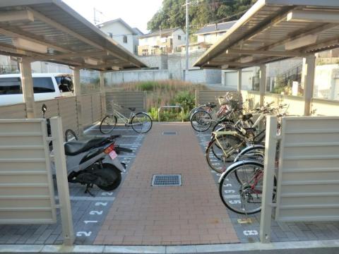 クレアテージⅡ　その他共有部分　駐輪場