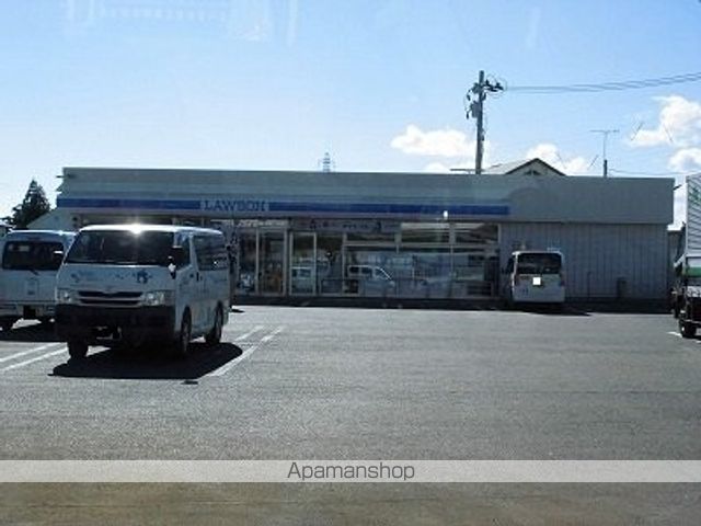 コンビニ　ローソン南陽市役前店（コンビニ）まで440m