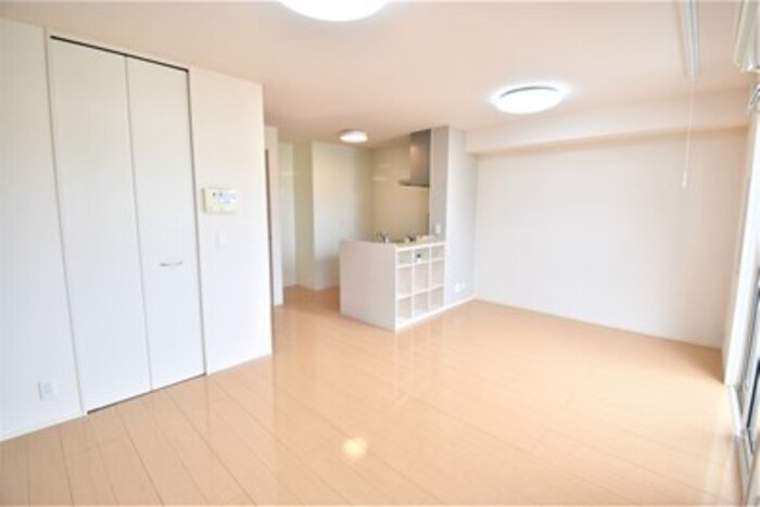 居室・リビング　ＬＤＫ１３．２帖