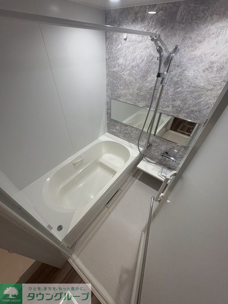 バス・シャワールーム　バス