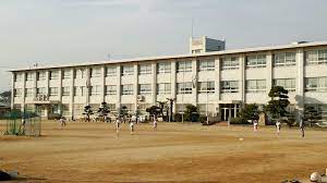 小学校　播磨町立播磨小学校（小学校）まで900m