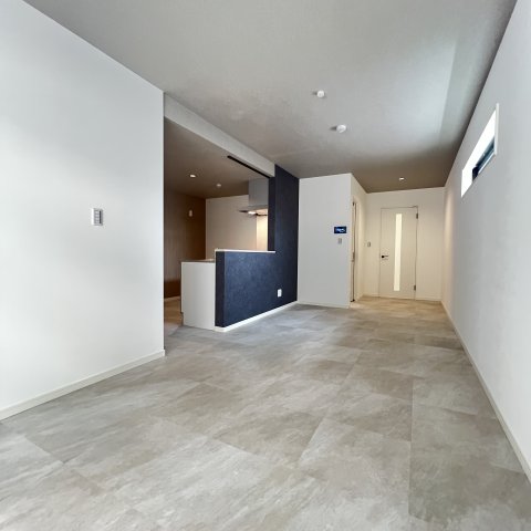 居室・リビング　同仕様タイプです