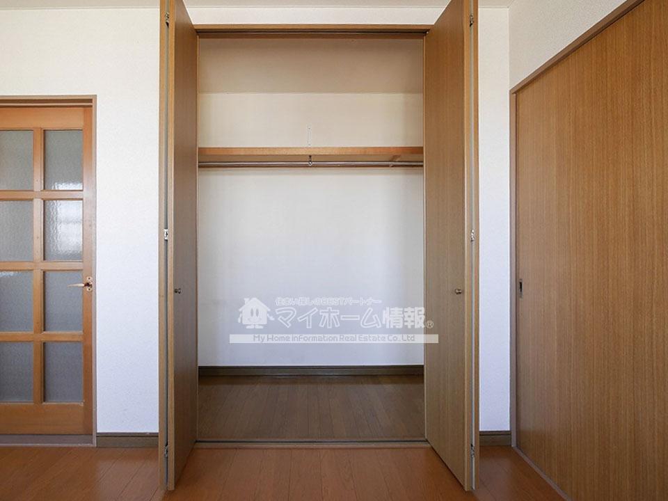 収納　ハンガーポールを設置した、広いクローゼット♪