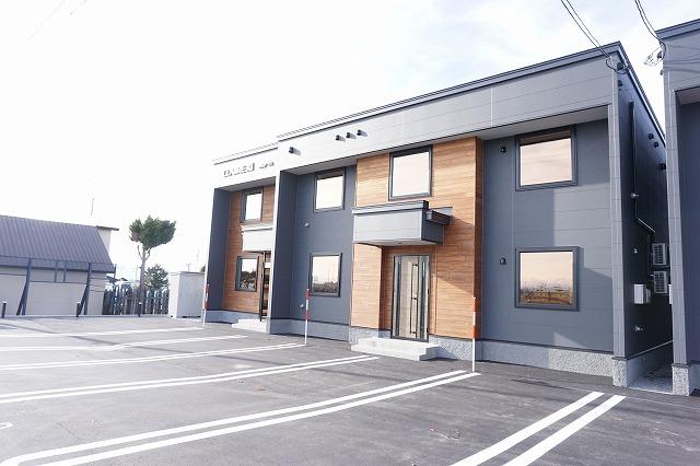 CLAIRE11の建物外観