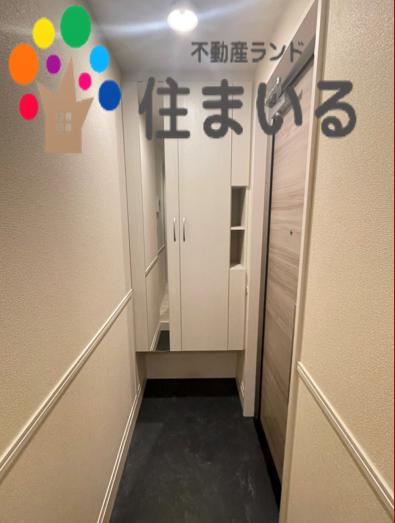 玄関　※写真は同型タイプとなります