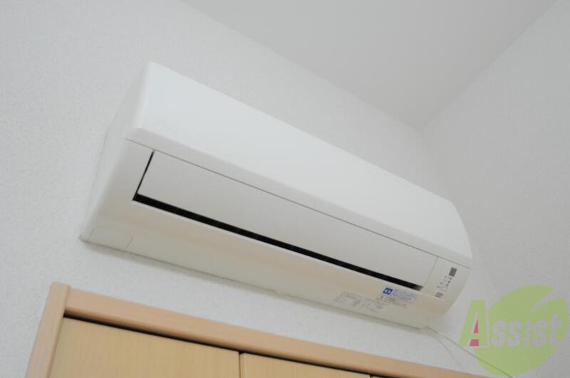 その他　最初からエアコンがあるので別で買う必要がありません。