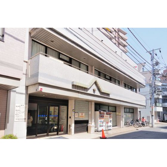 病院　岩井医療財団岩井整形外科内科病院（病院）まで1353m