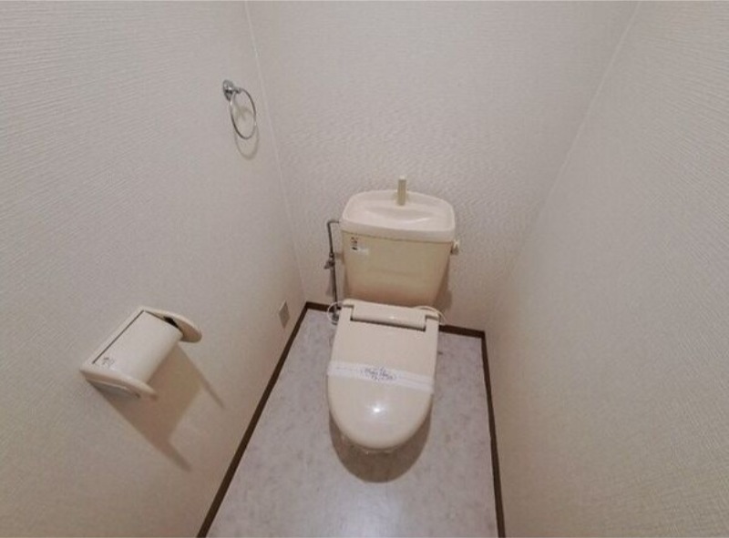 トイレ　図面と現状に相違がある場合には現状を優先