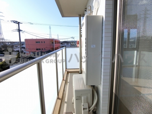 バルコニー　３階のお部屋のお写真です。現況優先でお願いします。