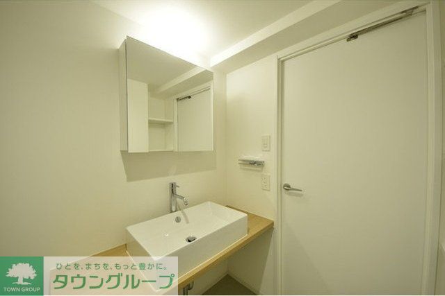 洗面設備　お部屋探しは株式会社　タウンハウジング　までお気軽にお問合…